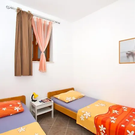 A1 - Location In The Very Center Of דירה