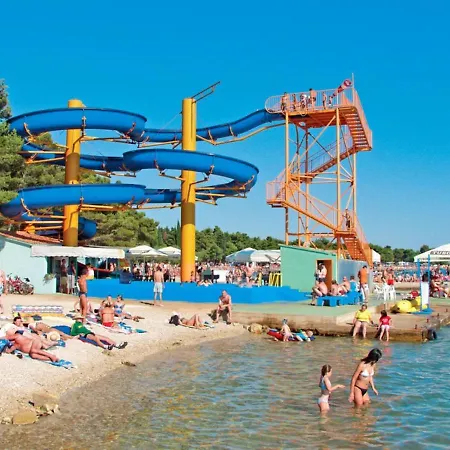 A1 - Location In The Very Center Of דירה *